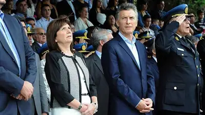 Después de las Taser, Bullrich y el Gobierno quieren bajar la edad de imputabilidad a 15 años Después de las Taser, Bullrich y el Gobierno quieren bajar la edad de imputabilidad a 15 años