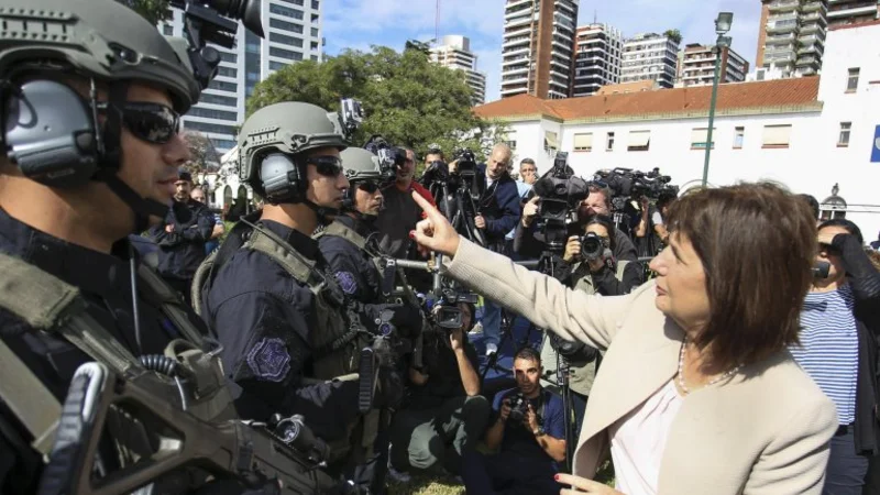 El Gobierno volverá a insistir con la deportación de extranjeros