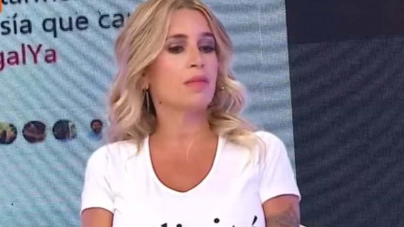 Florencia Peña atendió a los trolls de Cambiemos y mostró el vínculo con el gobierno