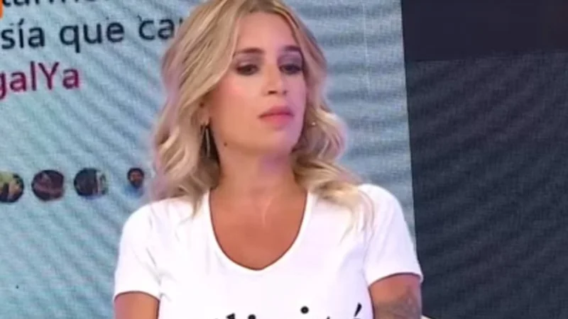 Florencia Peña atendió a los trolls de Cambiemos y mostró el vínculo con el gobierno