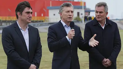 Archivo: el día que Mauricio Macri despidió al buque regasificador y criticó al kirchnerismo Archivo: el día que Mauricio Macri despidió al buque regasificador y criticó al kirchnerismo