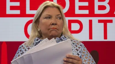 Interna en Cambiemos | Elisa Carrió acusó a Patricia Bullrich de querer espiarla: "Digale a Patricia" Interna en Cambiemos | Elisa Carrió acusó a Patricia Bullrich de querer espiarla: "Digale a Patricia"