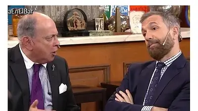 El picante comentario de Duggan sobre Carrió que provocó carcajadas en Polémica en el Bar El picante comentario de Duggan sobre Carrió que provocó carcajadas en Polémica en el Bar