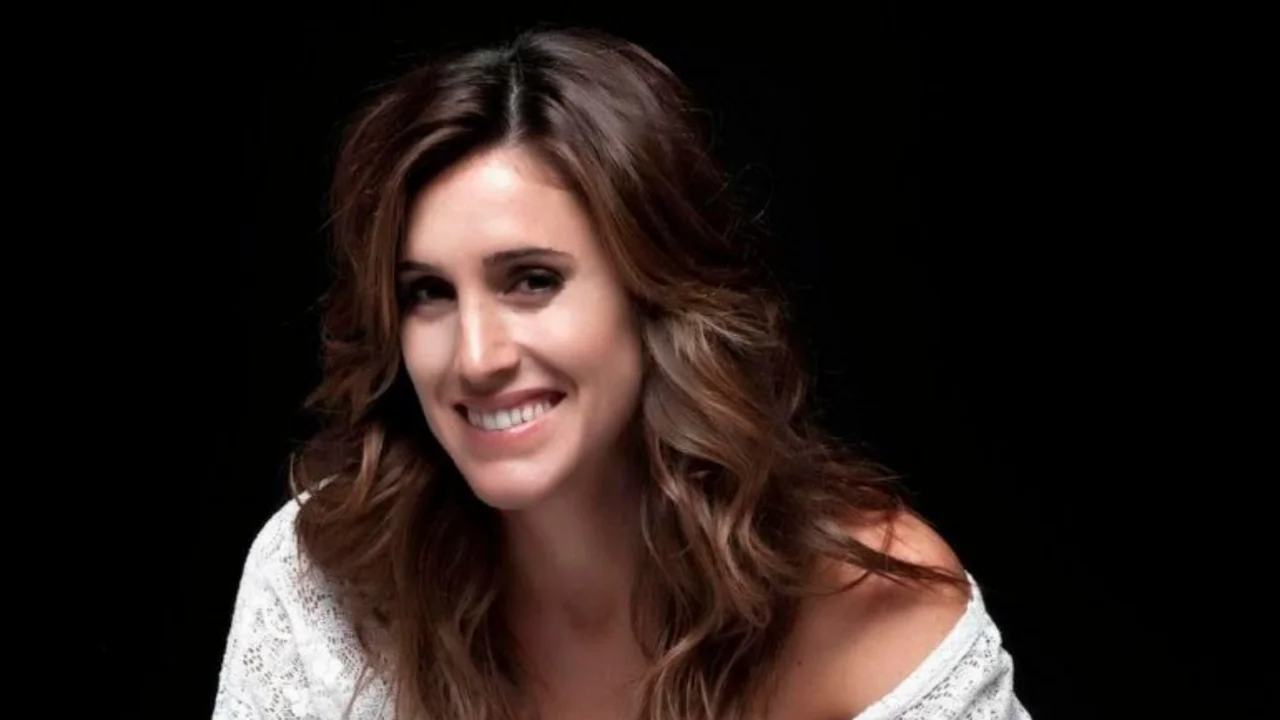 Soledad Pastorutti apareció con un niño que vestía el pañuelo celeste anti aborto legal