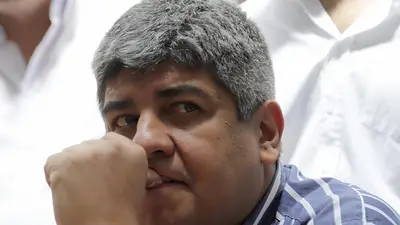 Camioneros se declaró en "estado de alerta y movilización" para la recolección de residuos Camioneros se declaró en "estado de alerta y movilización" para la recolección de residuos