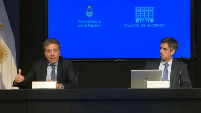 Dujovne presentó los resultados fiscales del 2018 y festejó cumplir con el ajuste que pidió el FMI