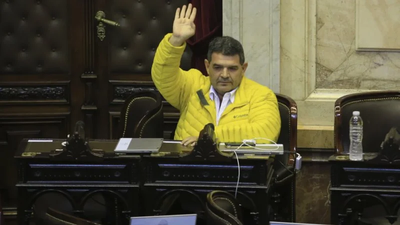 Denunciaron a Alfredo Olmedo por explotación laboral: "Nos tiene como esclavos"