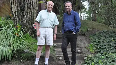 Marco Lavagna: "Mi viejo se viste así porque las chancletas le raspan los dedos" Marco Lavagna: "Mi viejo se viste así porque las chancletas le raspan los dedos"