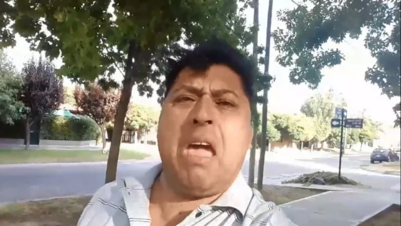 Elecciones 2019 | Un candidato a concejal mandó a las mujeres a "dejar Facebook" y cocinar para el marido
