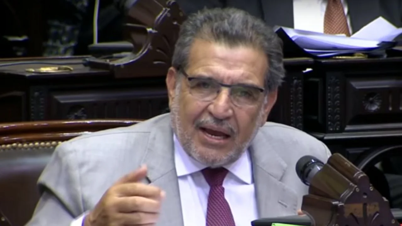 Beder Herrera: "Fonzalida nos da vergüenza, los peronistas no somos ningunos pelotudos"