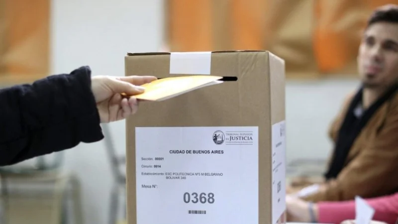 Encuestas 2019: los Fernández están arriba por 8 puntos, según el último sondeo