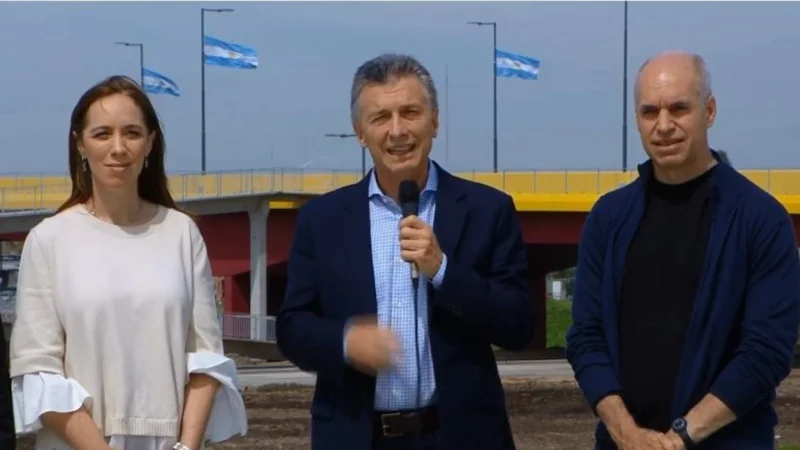Encuestas 2019 | Según Rouvier, María Eugenia Vidal cae 13 puntos en Provincia por estar pegada a Mauricio Macri