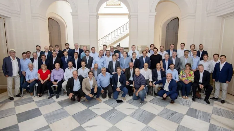 Se destrabó la negociación tras la reunión de Axel Kicillof con intendentes opositores