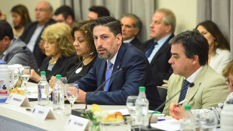 El Gobierno confirmó que a mitad de enero vuelve la paritaria nacional docente