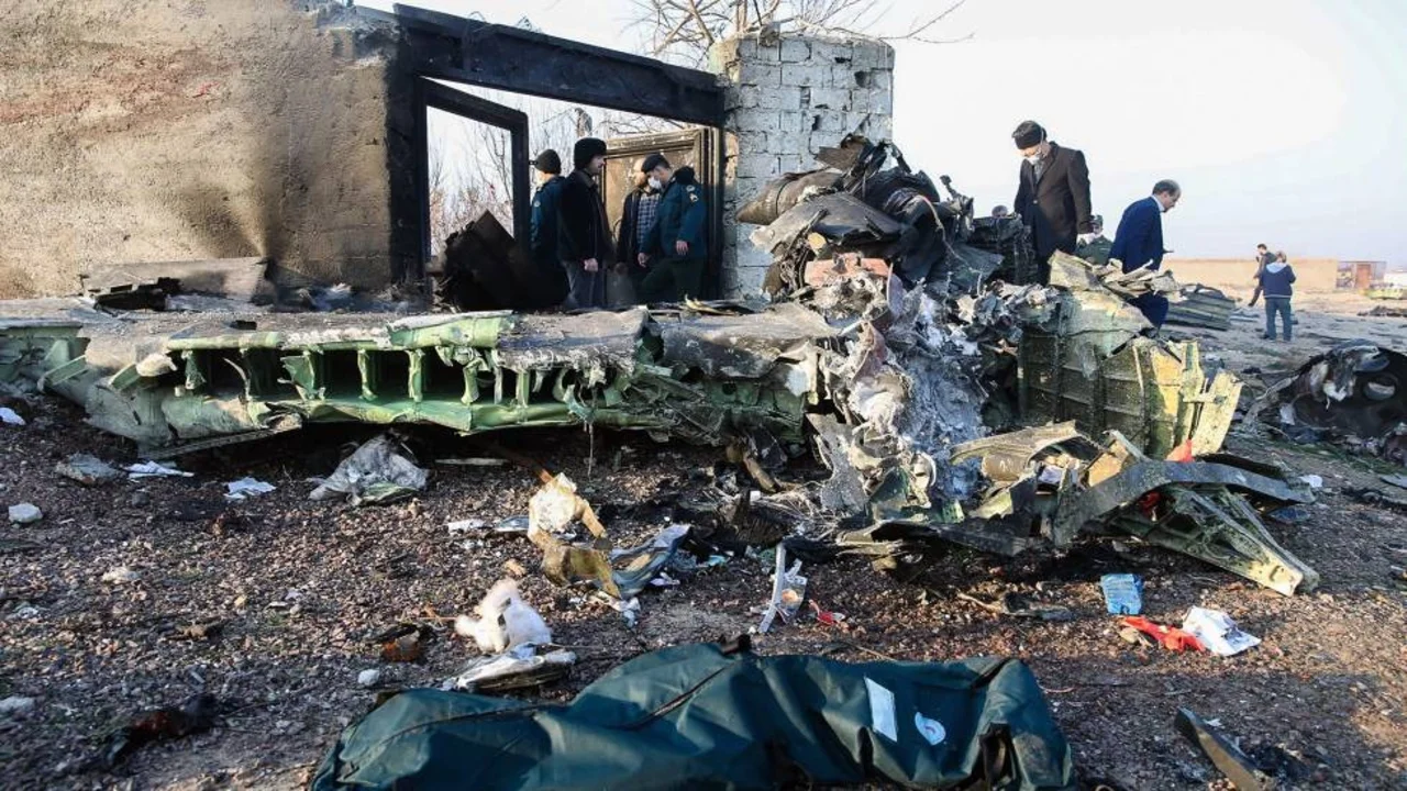 Video: así cayó el avión ucraniano en Irán