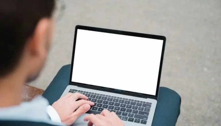 Cambios de hábitos: por la cuarentena aumentó 25% el uso de Internet