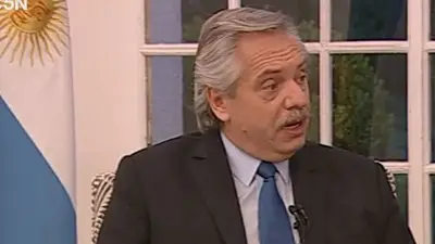 Alberto Fernández cruzó a Miguel Ángel Pichetto por negar el hambre en Argentina Alberto Fernández cruzó a Miguel Ángel Pichetto por negar el hambre en Argentina