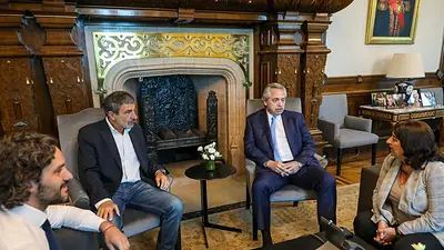 El Gobierno anunció un aumento en el valor de las becas del CONICET El Gobierno anunció un aumento en el valor de las becas del CONICET