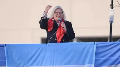 Tensión en Juntos por el Cambio: Elisa Carrió salió a respaldar a Rodríguez Larreta y se despegó de los caceroleros Tensión en Juntos por el Cambio: Elisa Carrió salió a respaldar a Rodríguez Larreta y se despegó de los caceroleros