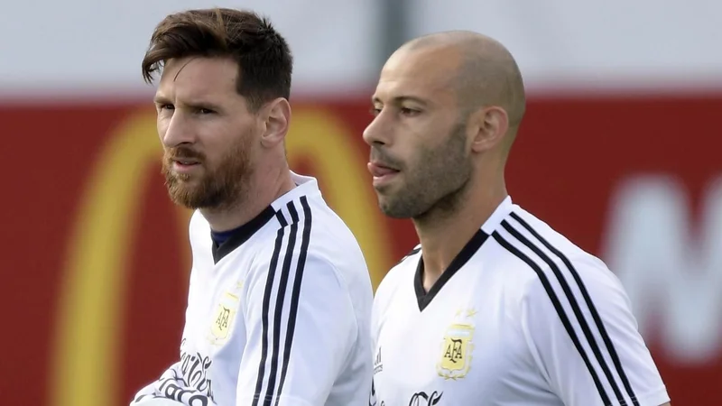 Javier Mascherano reveló lo que debe pasar para que Lionel Messi juegue en la Superliga Argentina de Fútbol
