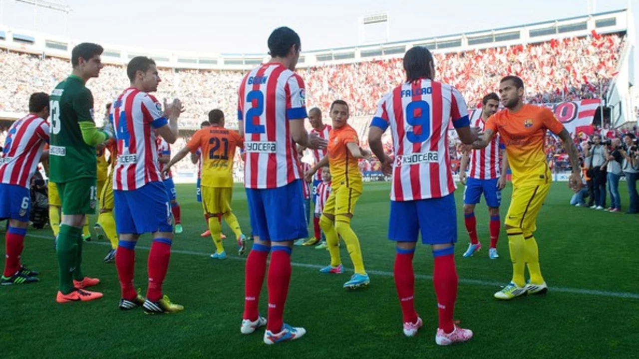 Radamel Falcao García tuvo que salir a negar que utiliza 'Tinder' en las redes sociales