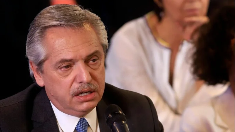 Alberto Fernández adelantó un aumento para todos los jubilados y no descartó un adicional para la mínima