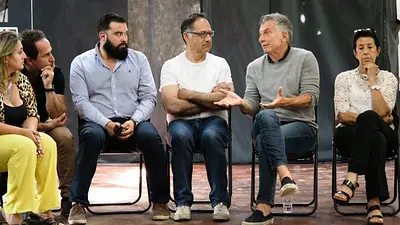Macri culpó a sus asesores del fracaso: "Yo siempre decía nos vamos a ir a la mierda" Macri culpó a sus asesores del fracaso: "Yo siempre decía nos vamos a ir a la mierda"