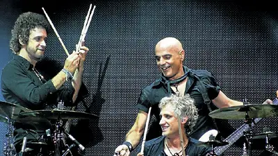 Todos los artistas acompañarán a Soda Stereo en su nueva gira Todos los artistas acompañarán a Soda Stereo en su nueva gira