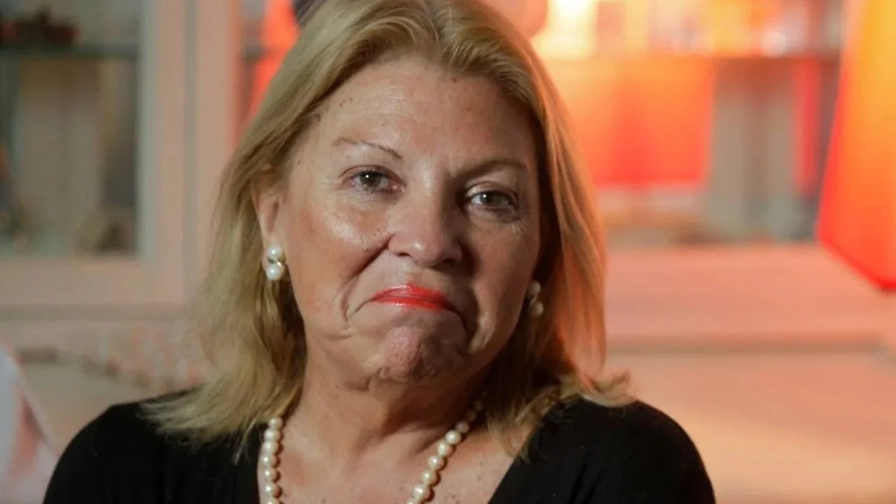 El insólito hilo de Twitter de Lilita Carrió en donde pide la renegociación de la deuda