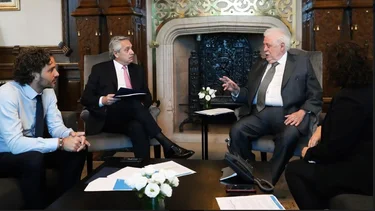 Coronavirus: Alberto se reunió con Ginés González García 