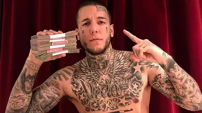 Los videos de Alex Caniggia tras ser demorado de la policía Los videos de Alex Caniggia tras ser demorado de la policía