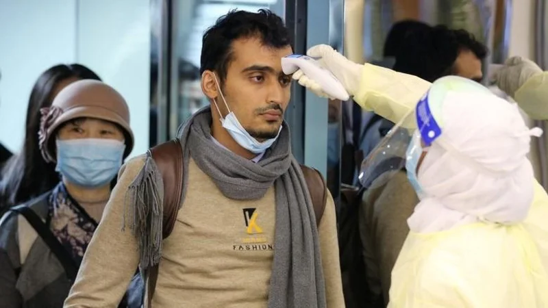 Coronavirus: otorgan licencia extraordinaria a trabajadores que viajaron al exterior