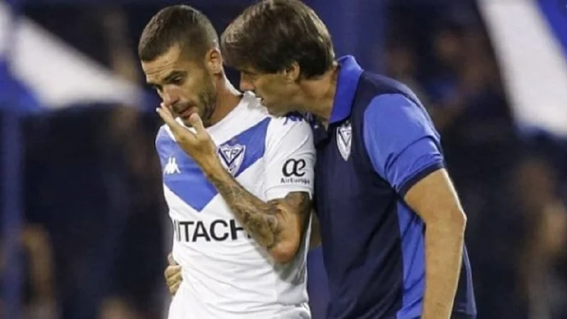 Velez: Fernando Gago se rompió otra vez los ligamentos de su rodilla 