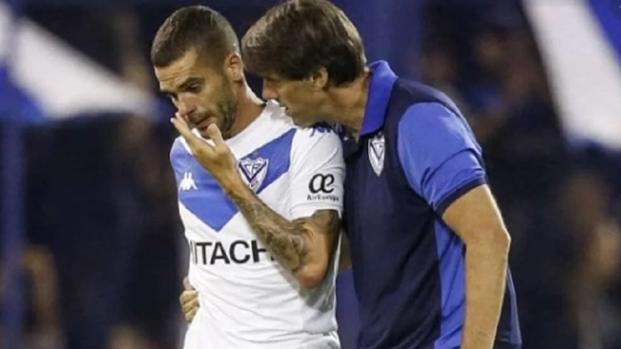No se rinde: Gago volvió a entrenar en Vélez tras una nueva rotura de ligamentos cruzados
