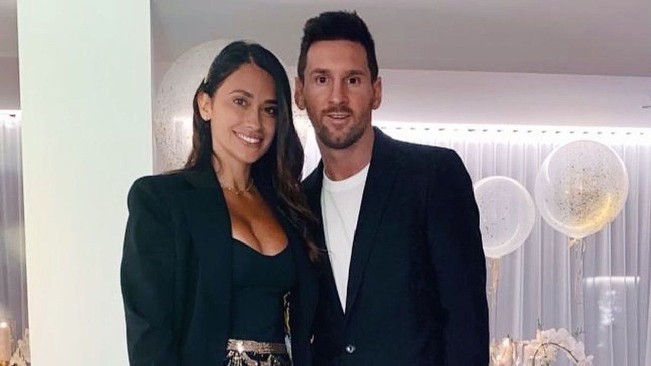 La tierna foto de Antonela Rocuzzo junto a Messi: "Hacia una nueva aventura"