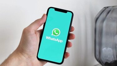 WhatsApp: lanzan un insólito "modo borracho" 