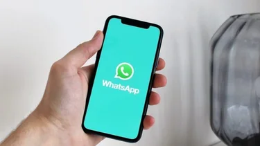 WhatsApp: lanzan un insólito "modo borracho" 