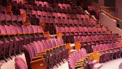 Toque de queda: empresarios teatrales piden que no haya restricciones horarias en el sector Toque de queda: empresarios teatrales piden que no haya restricciones horarias en el sector