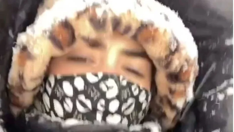 Lali Esposito atrapada en la nieve