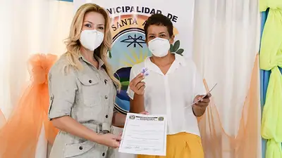 Fabiola Yañez viajó a Misiones para continuar con las acciones solidarias Fabiola Yañez viajó a Misiones para continuar con las acciones solidarias