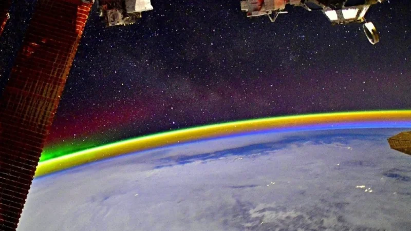arco iris espacial 