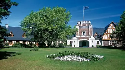 AySA le cobró al Jockey Club de San Isidro una deuda de más de $100 millones AySA le cobró al Jockey Club de San Isidro una deuda de más de $100 millones