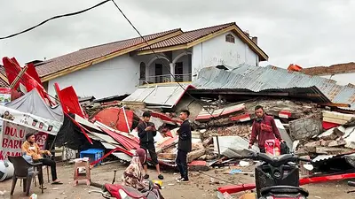 Un potente terremoto en Indonesia deja 34 muertos y cientos de heridos Un potente terremoto en Indonesia deja 34 muertos y cientos de heridos