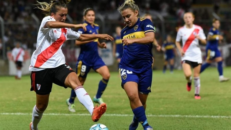 La perspectiva de género en el fútbol: la lucha de las mujeres, el rol de los clubes y las cuentas pendientes