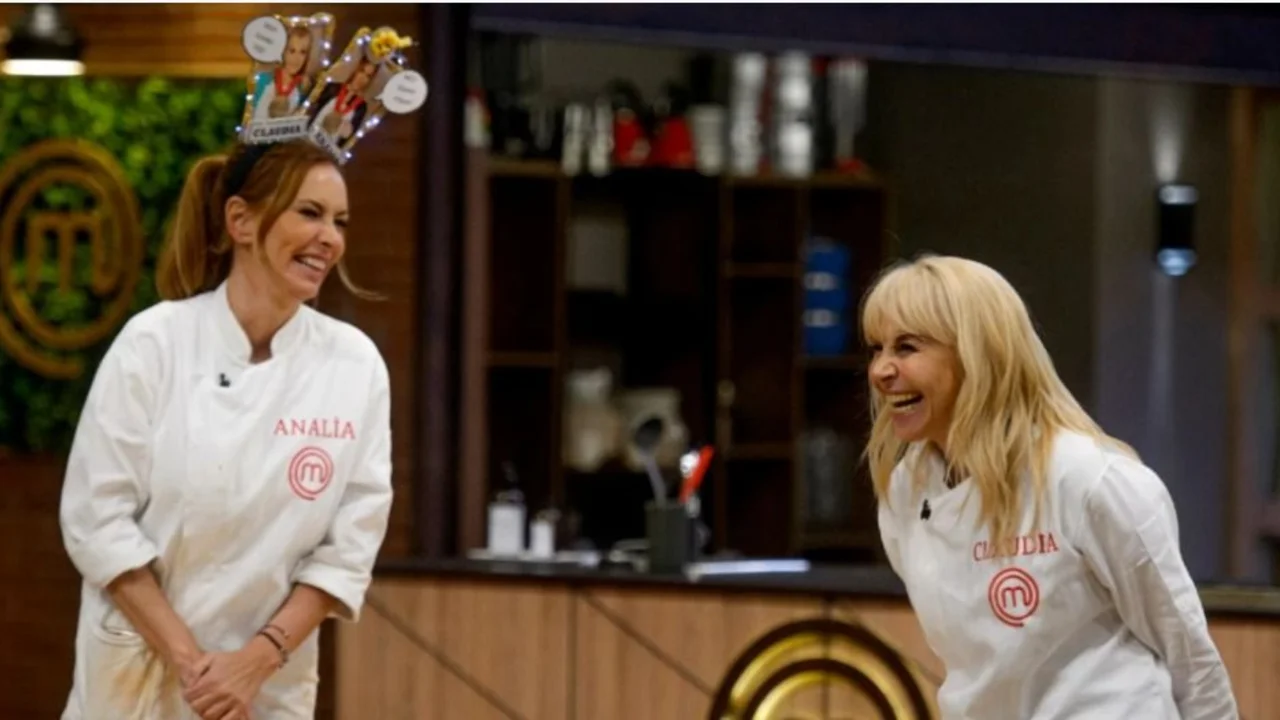 Claudia Villafañe y Analía Franchín, las finalistas de MasterChef Celebrity.