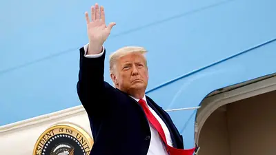 Trump se despidió y dejó la presidencia: "Volveremos de alguna manera" Trump se despidió y dejó la presidencia: "Volveremos de alguna manera"