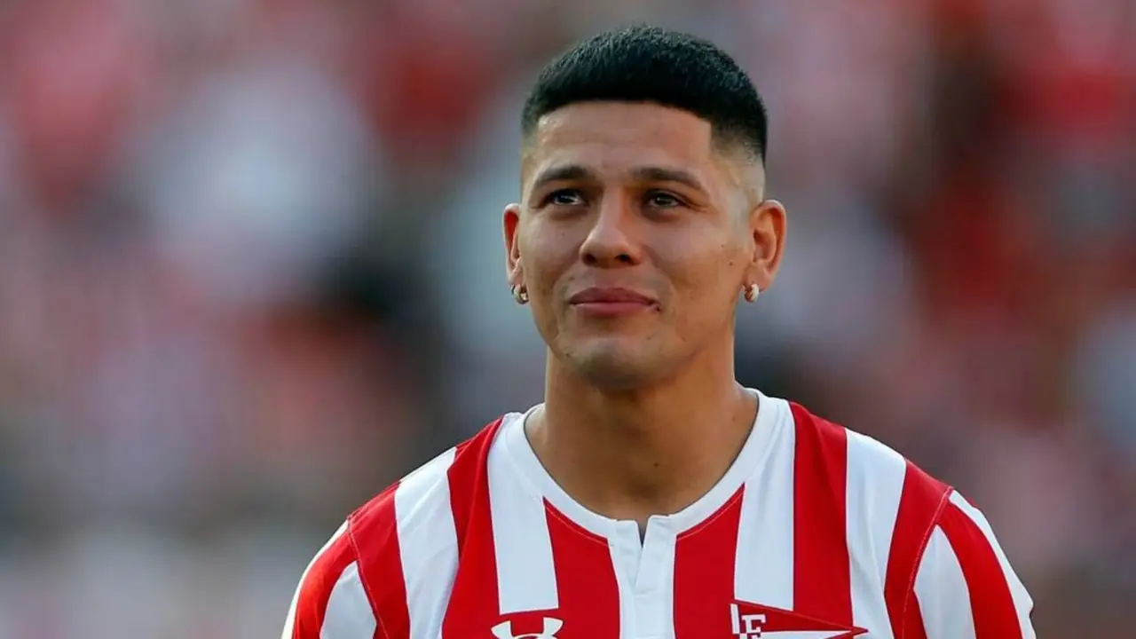 El tatuaje bostero de Marcos Rojo: ¿un guiño para Riquelme?