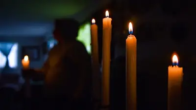 Cortes de luz: más de 120 mil usuarios de Edesur pasaron la noche sin servicio Cortes de luz: más de 120 mil usuarios de Edesur pasaron la noche sin servicio