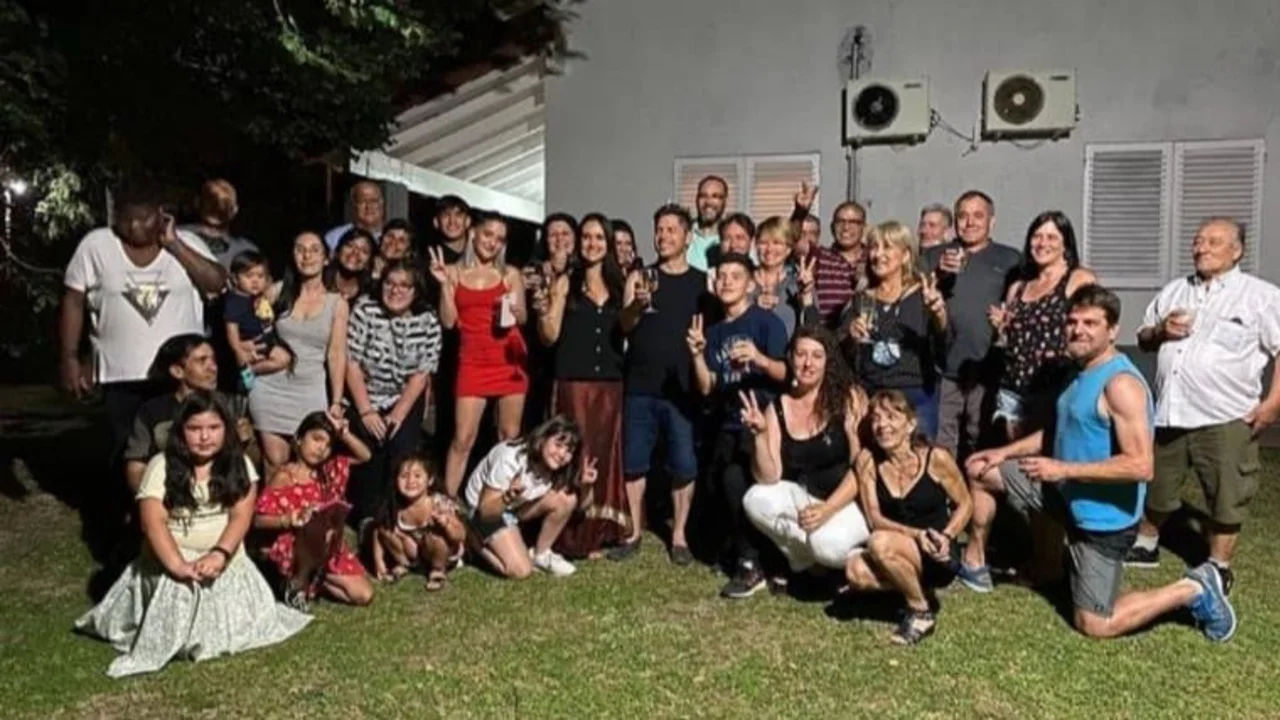 Kicillof, en la isla Martín García: asado, pesca y promoción del turismo local