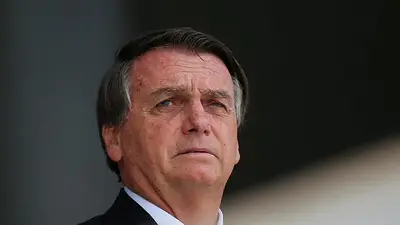 Jair Bolsonaro sigue internado pero no necesitará operarse por obstrucción intestinal Jair Bolsonaro sigue internado pero no necesitará operarse por obstrucción intestinal
